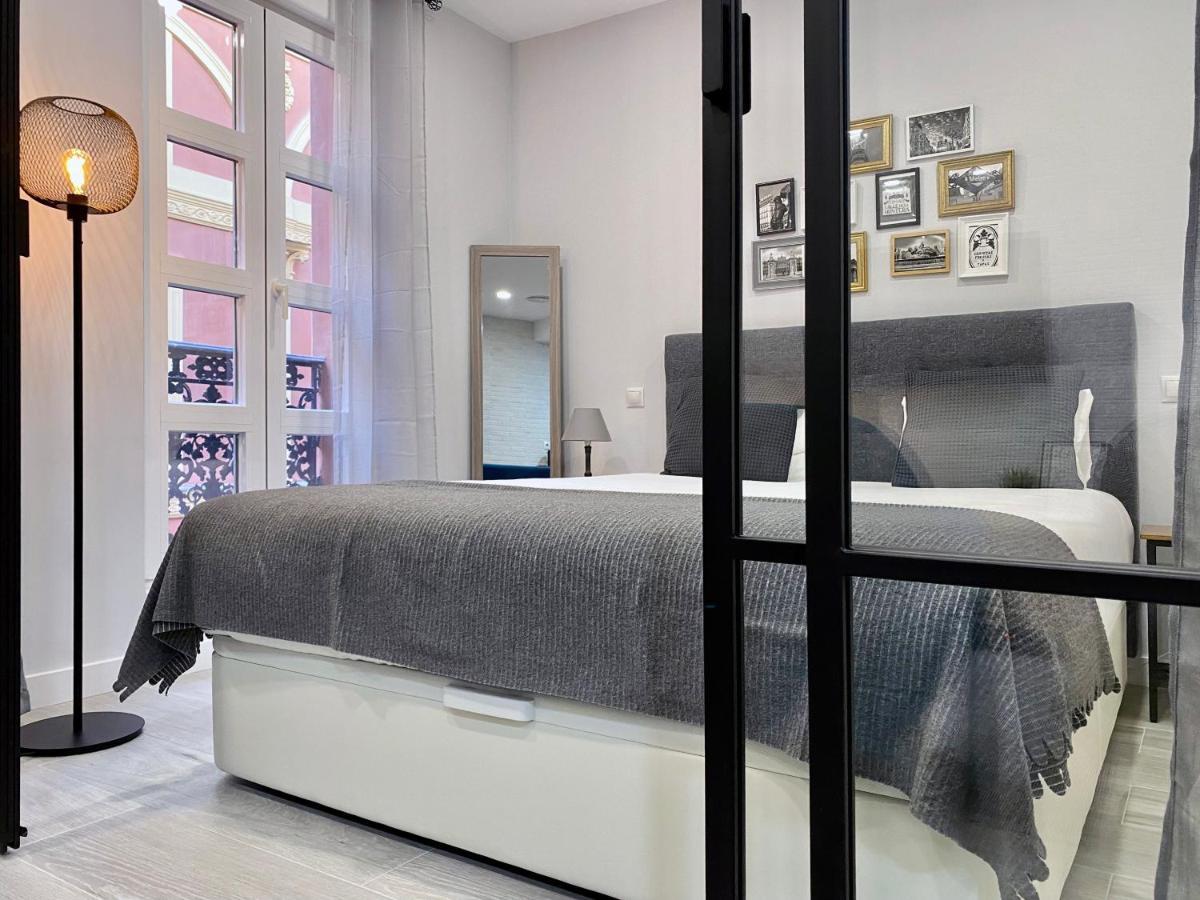 Appartamento Charming Madrid Styles Esterno foto