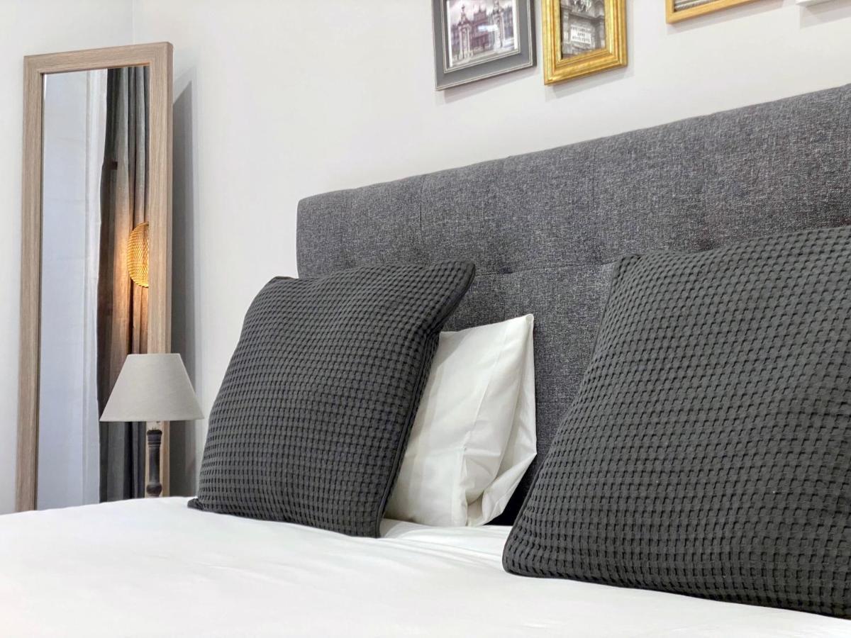 Appartamento Charming Madrid Styles Esterno foto